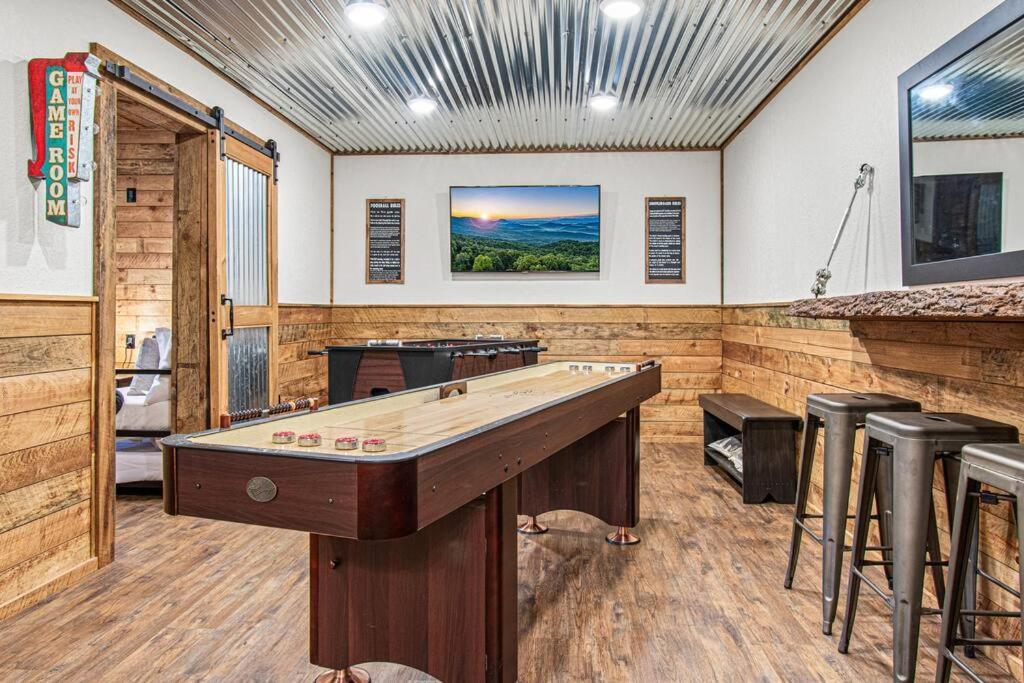 Cherry Log Summit Cabin By Bk Stays - Family Friendly - Playground - Game Room - Jacuzzi - Amazing Mountain Views Esterno foto