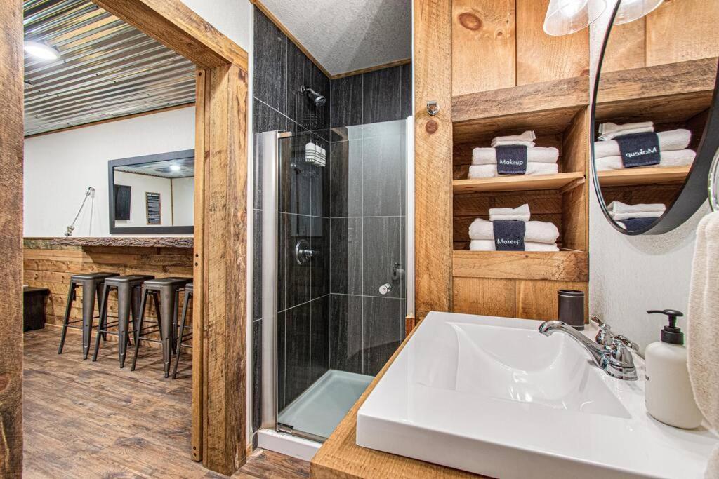 Cherry Log Summit Cabin By Bk Stays - Family Friendly - Playground - Game Room - Jacuzzi - Amazing Mountain Views Esterno foto