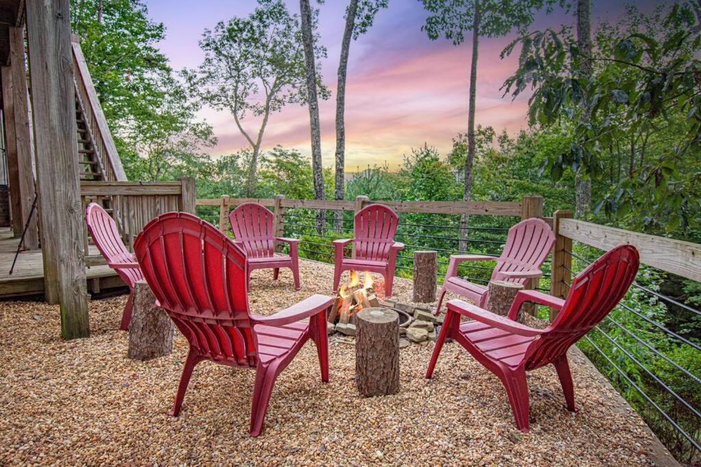 Cherry Log Summit Cabin By Bk Stays - Family Friendly - Playground - Game Room - Jacuzzi - Amazing Mountain Views Esterno foto