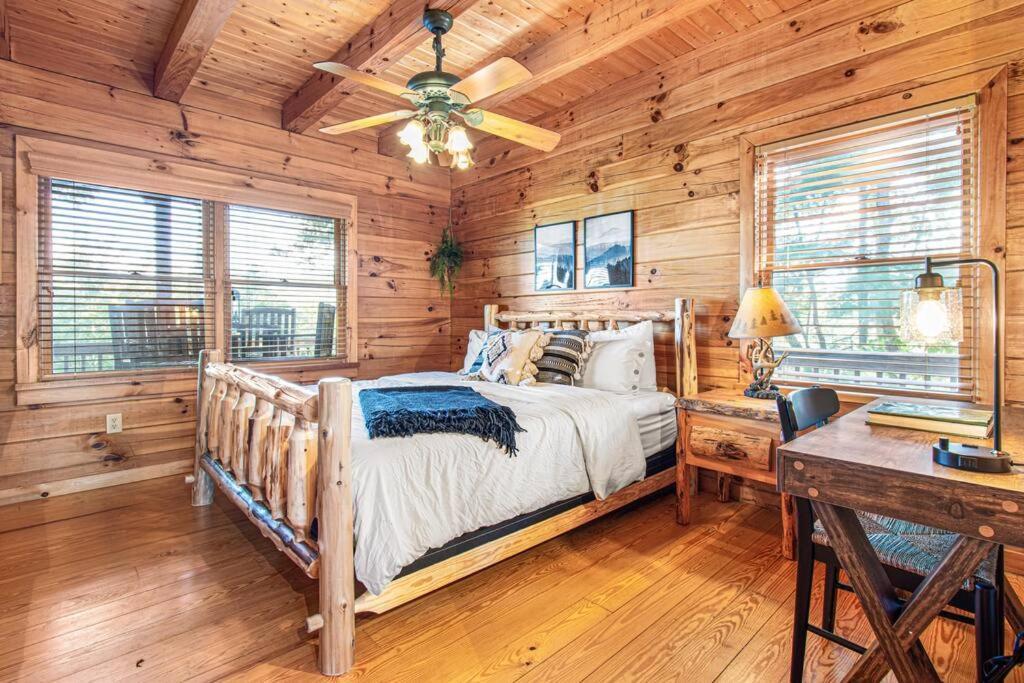 Cherry Log Summit Cabin By Bk Stays - Family Friendly - Playground - Game Room - Jacuzzi - Amazing Mountain Views Esterno foto